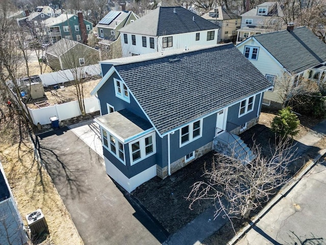 drone / aerial view with a residential view