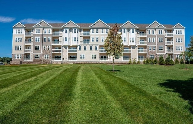 2 Codman Way Unit 301, Westborough, MA 01581 - view of apartment building / complex