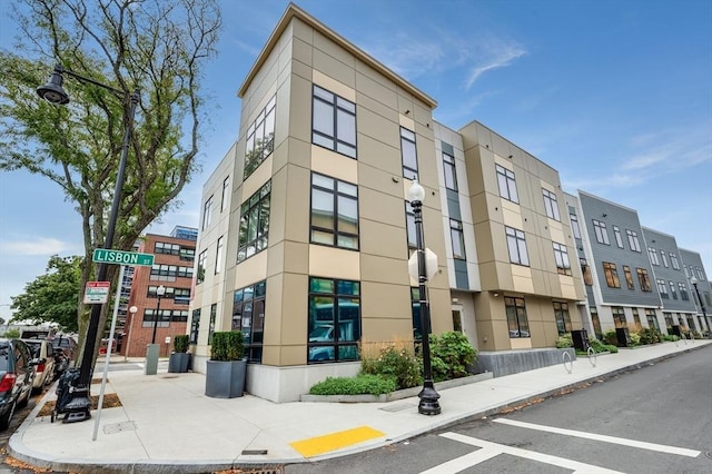 7 Lisbon St Unit 201, Boston, MA 02128 - view of building exterior