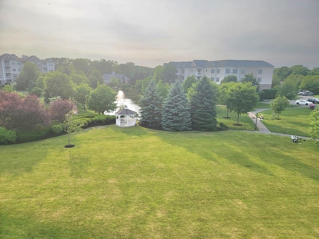422 John Mahar Hwy Unit 305, Braintree, MA 02184 - view of green lawn