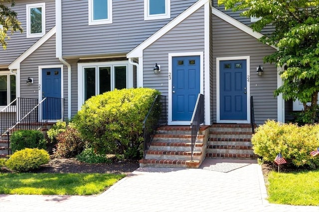 23 Indian Cove Way Unit 23, Easton, MA 02375 - view of front of home