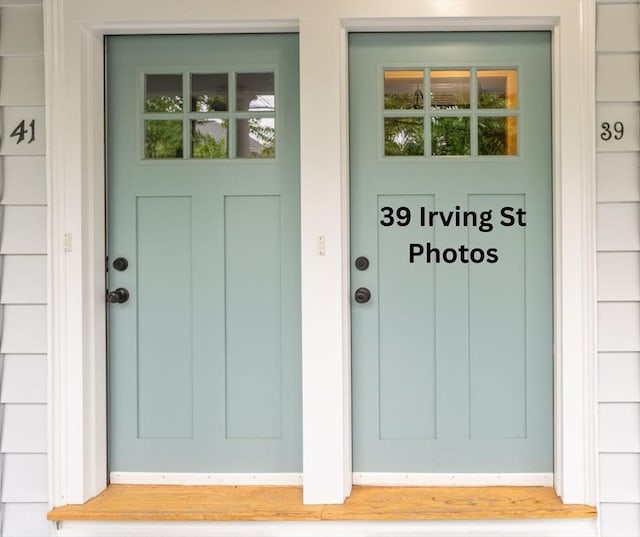 view of exterior entry