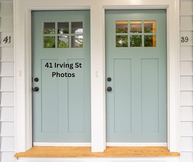 view of entrance to property