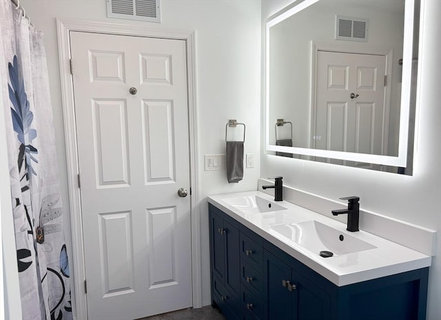 14 Cavite St, Devens, MA 01434 - bathroom with double vanity