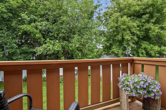8 Messina Cir, Methuen, MA 01844 - view of balcony