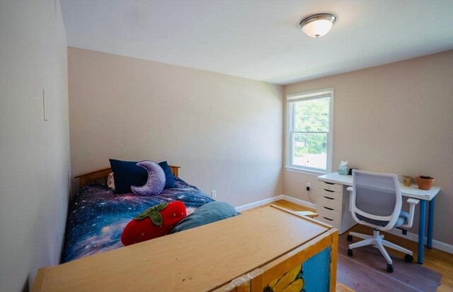 575 E St, Mansfield, MA 02048 - bedroom with wood finished floors and baseboards