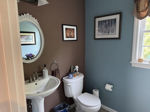 5 Gannett Way, Hopedale, MA 01747 - half bathroom with toilet and baseboards