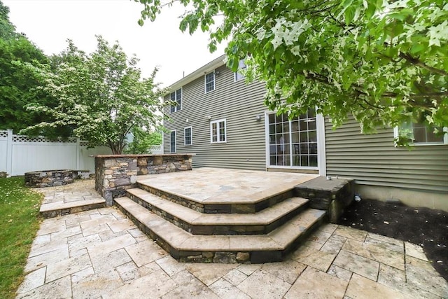 10 Morgan Cir, Holden, MA 01520 - view of patio / terrace