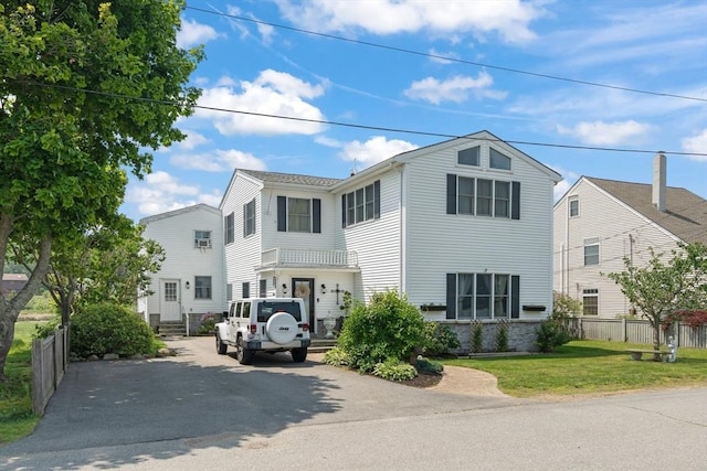 6 Rio, Gloucester, MA 01930 - view of front facade featuring driveway