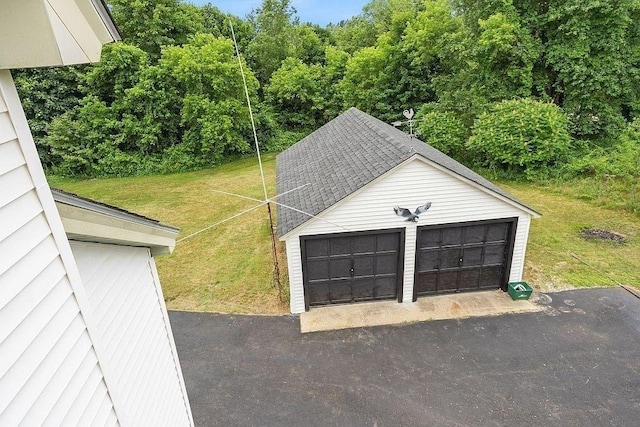 8 Holman St, Templeton, MA 01436 - view of detached garage