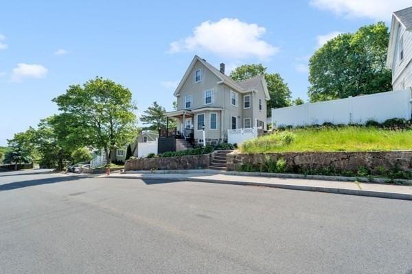 135 Pine Grove Ave, Lynn, MA 01904 - view of front facade