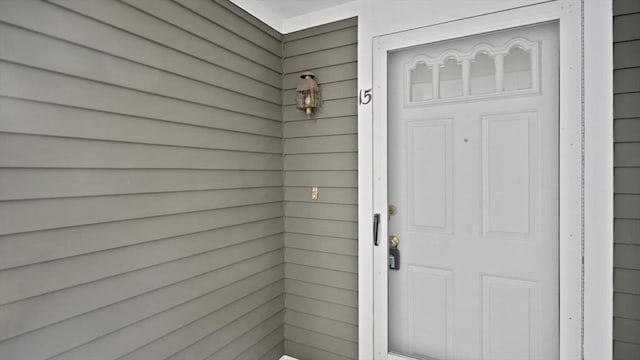 view of property entrance