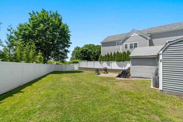 381 Hunnewell St Unit 381, Needham, MA 02494 - view of yard
