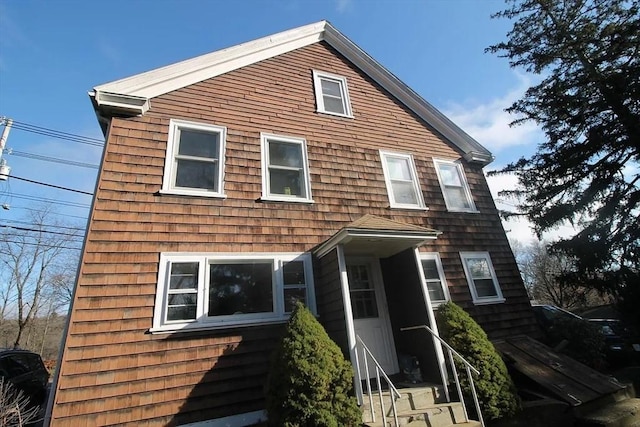 786 Cabot St, Beverly, MA 01915 - back of property