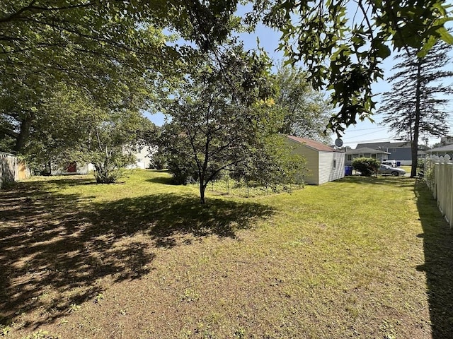 250 Gresham St, Springfield, MA 01119 - view of fenced backyard
