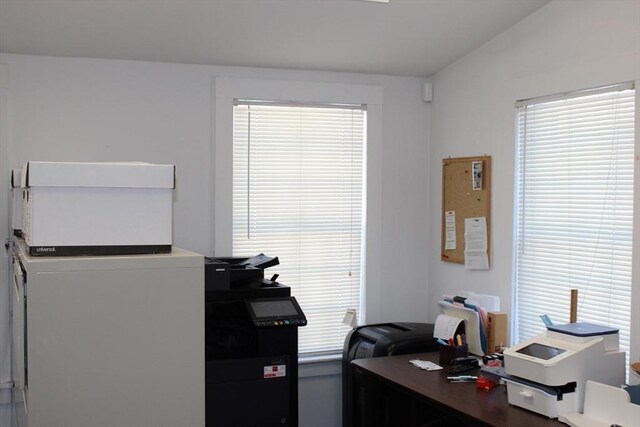 676 Bedford St, Abington, MA 02351 - view of office space