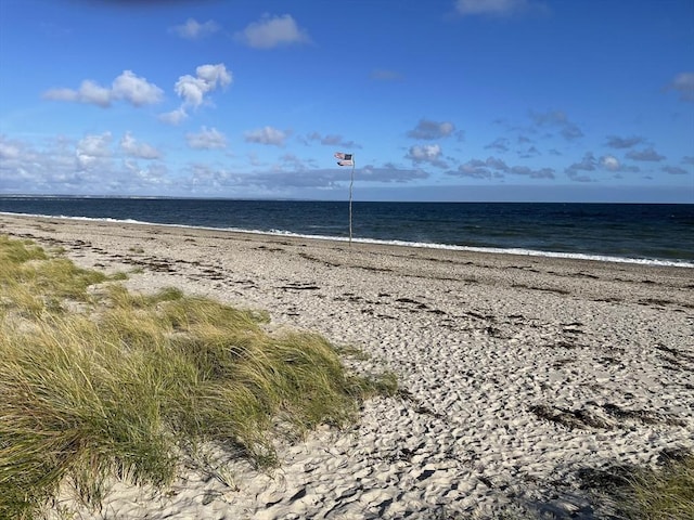 water view with a view of the beach