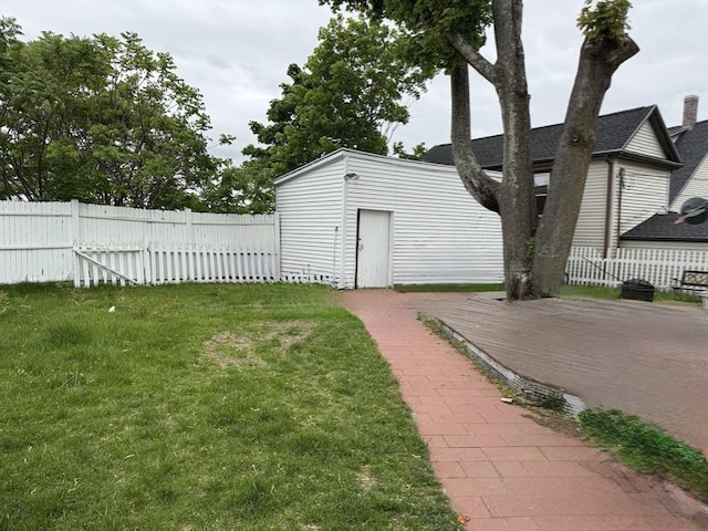 45-47 Crescent St, Swampscott, MA 01907 - view of yard