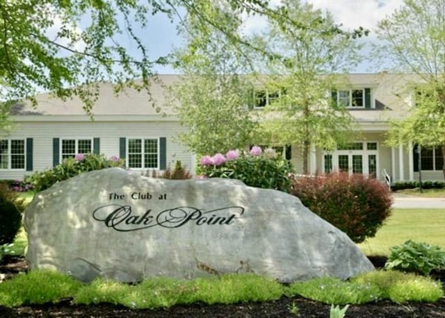 1408 Fox Run, Middleboro, MA 02346 - view of community sign