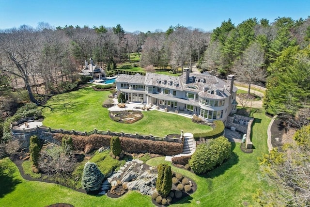 bird's eye view with a forest view