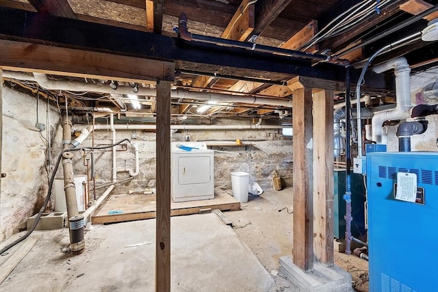 basement with washer / clothes dryer