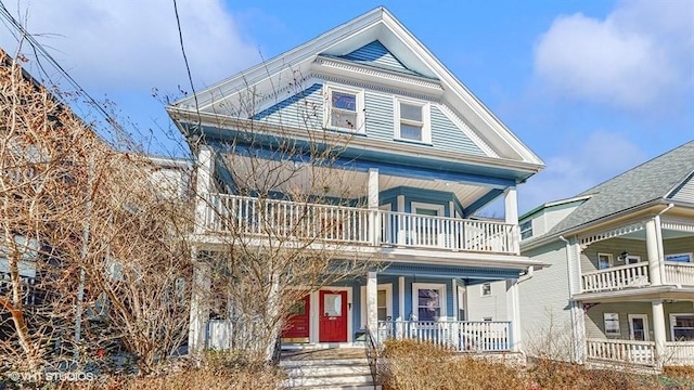 view of front facade featuring covered porch