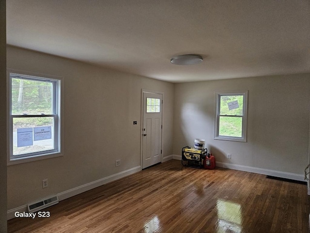 461 N Orange Rd, Athol, MA 01331 - foyer entrance featuring wood finished floors and baseboards