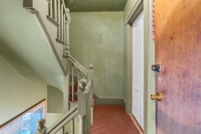 439 Walnut Ave, Boston, MA 02119 - view of hallway