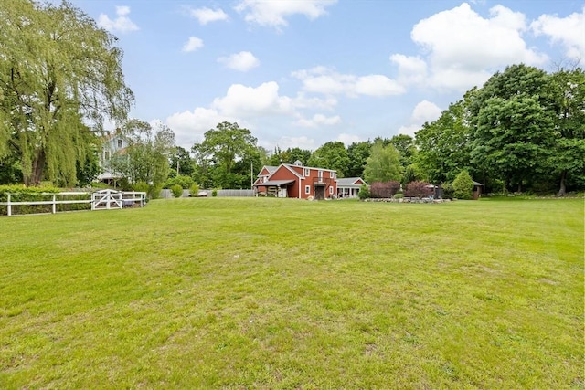 3 Side Hill Rd, Hingham, MA 02043 - view of yard