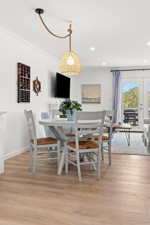4 Agawam Ave, Ipswich, MA 01938 - dining area featuring ornamental molding, light wood finished floors, baseboards, and recessed lighting