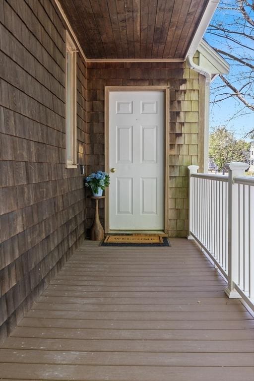 4 Agawam Ave, Ipswich, MA 01938 - view of property entrance