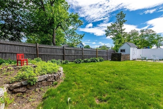 129 Vernon St Unit B, Norwood, MA 02062 - view of yard