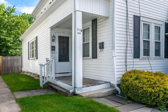 129 Vernon St Unit B, Norwood, MA 02062 - view of doorway to property