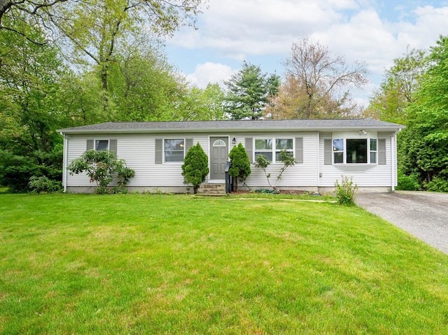 215 Pine Acre Rd, Springfield, MA 01129 - ranch-style home featuring entry steps, a front yard, and asphalt driveway