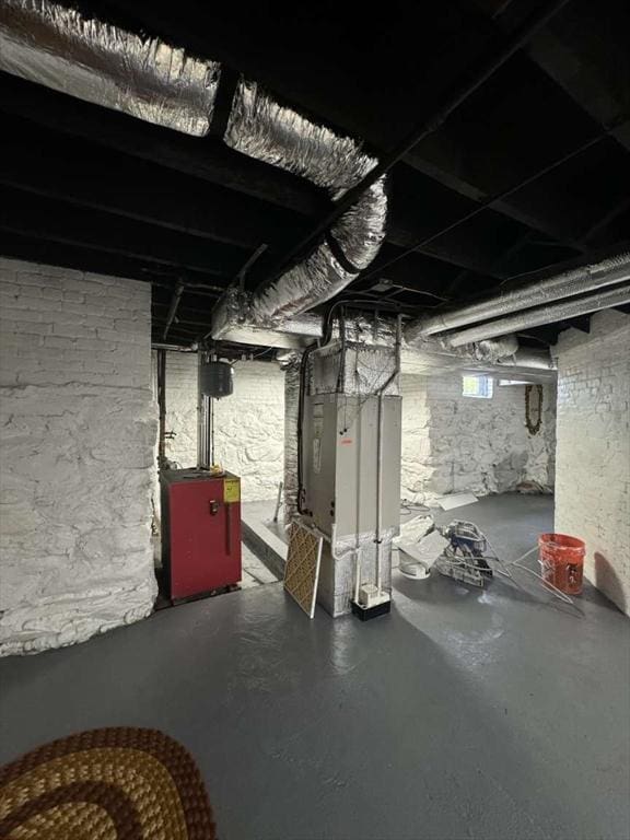 473 Massasoit Rd, Worcester, MA 01604 - unfinished basement featuring heating unit