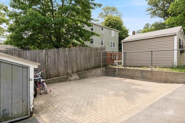 72 Heath St, Tewksbury, MA 01876 - view of patio