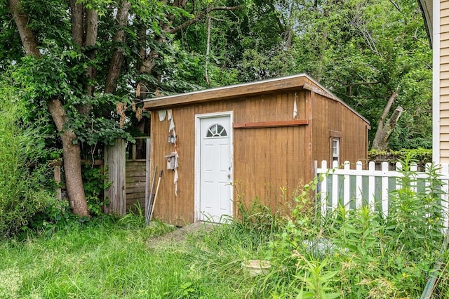 34 May St, Lowell, MA 01850 - view of shed