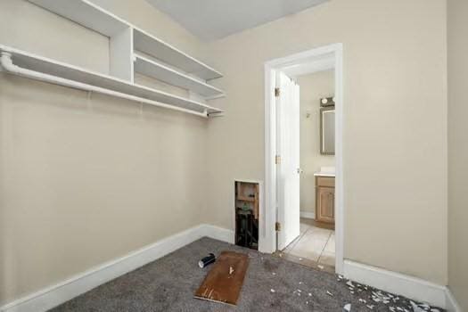145-169 N Washington St, Boston, MA 02114 - laundry room featuring baseboards