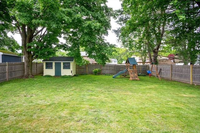 36 Pratt St, Brockton, MA 02302 - view of yard featuring a playground