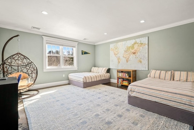 bedroom with ornamental molding, recessed lighting, visible vents, and baseboards