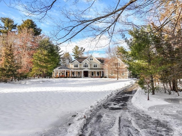 view of front of property