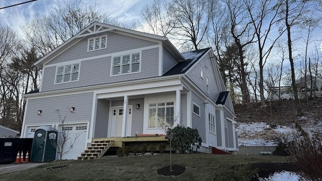 view of front of property featuring a garage