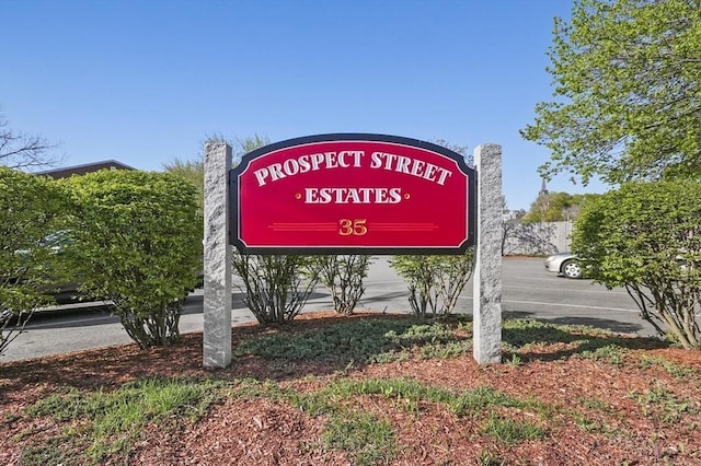 35 Prospect St Unit 313, Woburn, MA 01801 - view of community / neighborhood sign