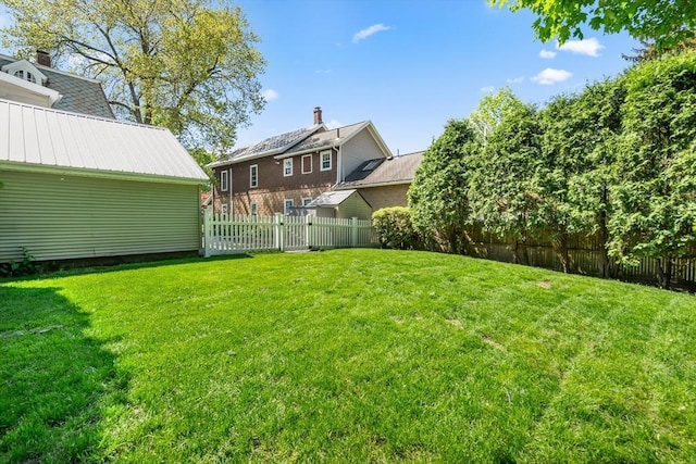 50 Walnut St, Northampton, MA 01060 - view of yard