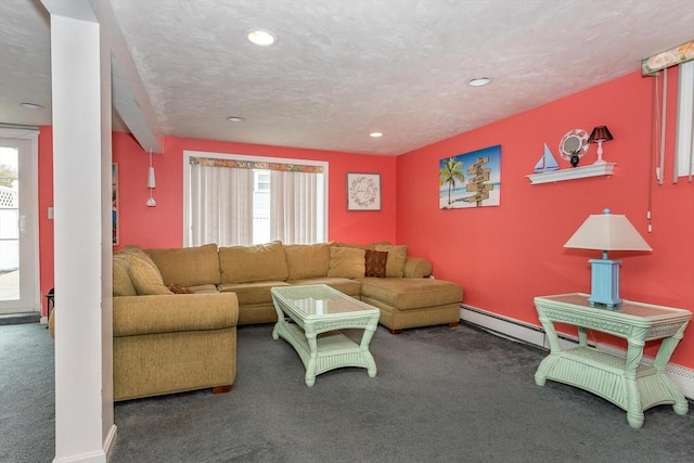 living room featuring carpet, plenty of natural light, recessed lighting, and baseboards