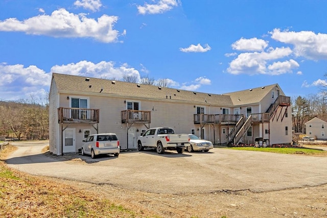 44 Howarth Rd, Oxford, MA 01540 - view of building exterior with stairs