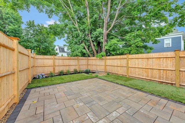 8A Milk St Unit 1, Newburyport, MA 01950 - fenced backyard featuring a patio area