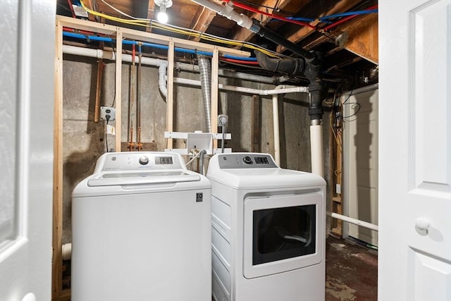 56 Beach St, Woburn, MA 01801 - laundry area featuring washer and clothes dryer