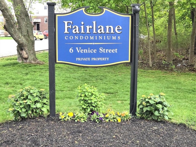 6 Venice St Unit F2, Danvers, MA 01923 - community sign featuring a lawn