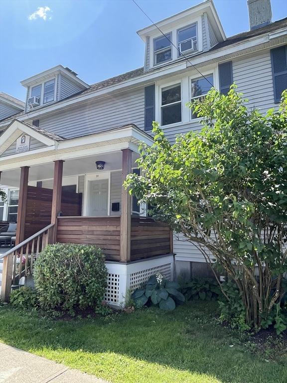 98 Everett St Unit 98, Easthampton, MA 01027 - traditional style home with covered porch